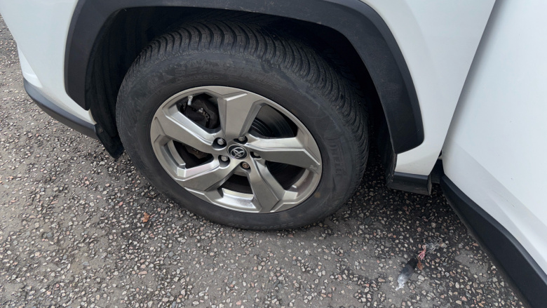 Toyota RAV4 2.5 VVT-i Hybrid Design 5dr CVT Hybrid Estate